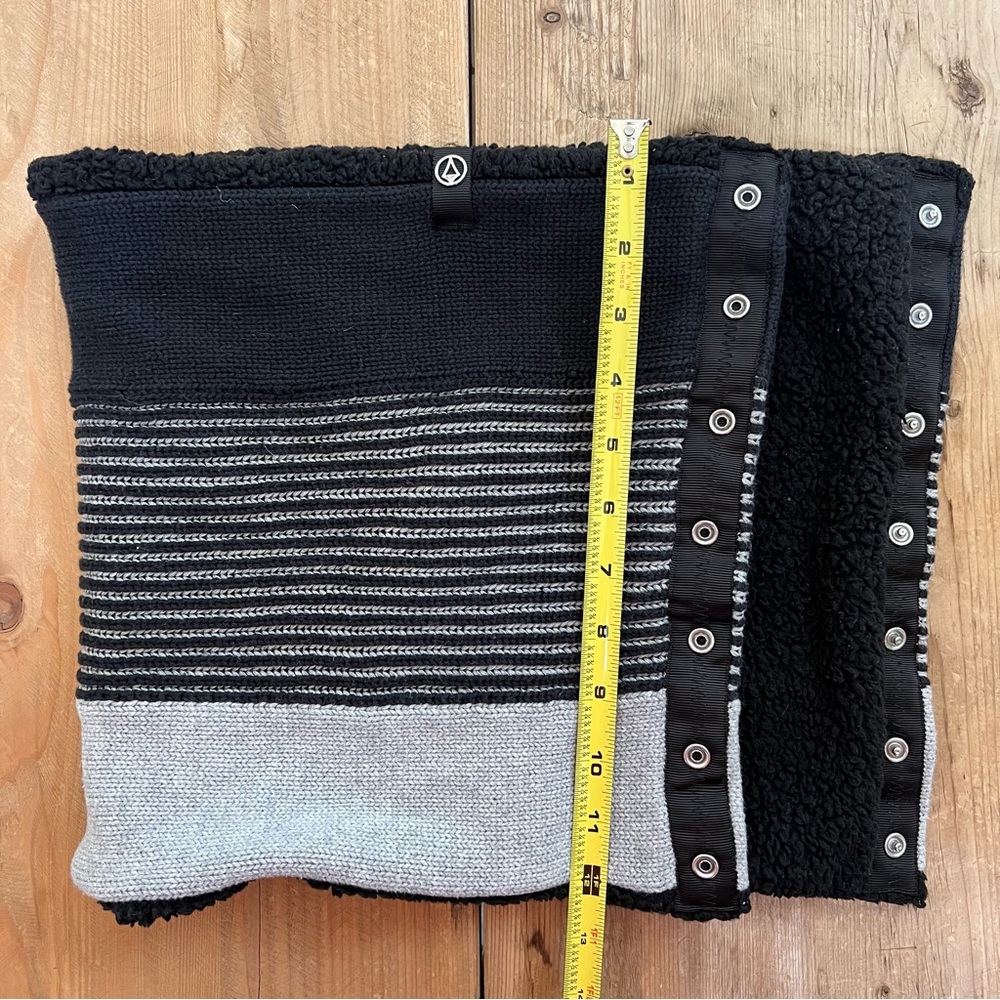 Ivivva by Lululemon Girls Snow Salutation Scarf - Picture 9 of 10